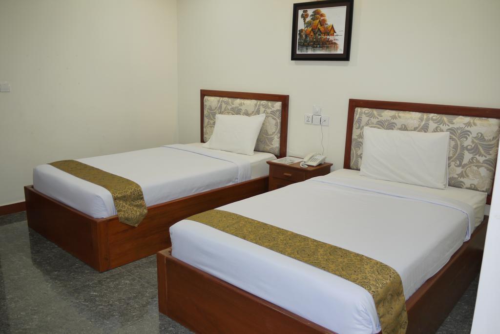 Tan Tower Hotel Phnom Penh Exterior foto